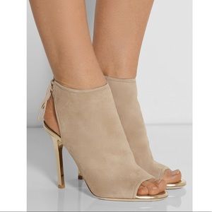 GORGEOUS JIMMY CHOO PEEP TOE ANKLE BOOTIES